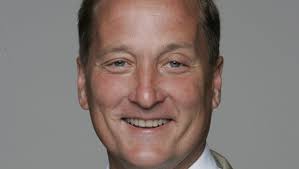 Titans executive VP MacLachlan resigns