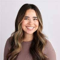 Alexandra Sisneros's Instagram, Twitter & Facebook