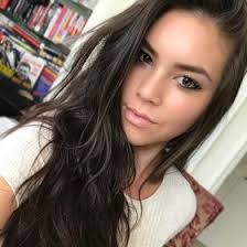 Rayna Austin's Instagram, Twitter & Facebook