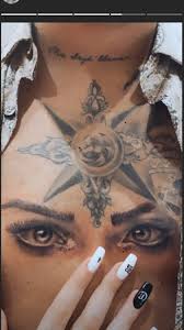 'de los besos que te di', 'aquí abajo', 'dime cómo quieres', 'adiós amor'. Christian Nodal Mostro Su Rostro Tatuado E Hizo Enfurecer A Su Mama Infobae