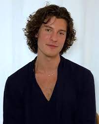 We would like to show you a description here but the site won't allow us. Shawn Mendes Wikipedia