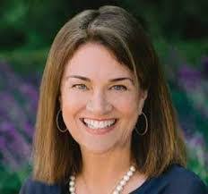 Becky Brinkerhoff's Instagram, Twitter & Facebook