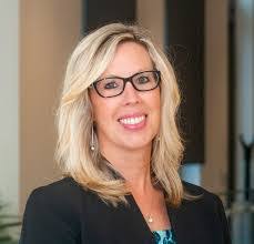 Angela Oakley's Instagram, Twitter & Facebook