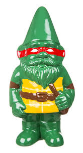 Nains De Jardin Un Phenomene Qui Dechaine Les Passions Gnome Garden Gnomes Kitsch