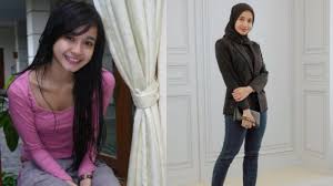 Metamorfosis Laudya Cynthia Bella Dikenal Sering Gonta Ganti Pacar Hingga Kini Berhijab Tribun Wow