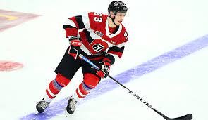 Latest on reggina defender marco rossi including news, stats, videos, highlights and more on espn. Eishockey Marco Rossi Im Finalen Css Draftranking Auf Rang Sechs