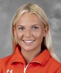 2019 Women`s Soccer Media Guide m @GoCamelsWSOC