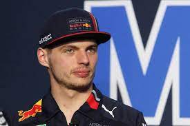 After spending the 2015 season with scuderia toro rosso, he started his 2016 campaign with the italian team before being promoted to parent team red bull racing. Max Verstappen Privat Boxenluder Oder Feste Freundin Der Rennprofi Ist Wieder Zu Haben News De