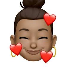 👑 Madi (@Fashionably_MAD)