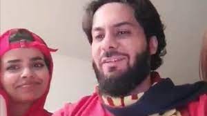 رهف القنون من هي، تساؤلات كثيرة زادت عبر محرك البحث جوجل وتصدرت تريندات جوجل، لمعرفة من هى الفتاة رهف التي أشعلت مواقع التواصل الاجتماعي، والتي تظهر من فترة لأخرى، خاصة بعد قيامها بنشر رسالة عبر الاستجرام وأثارت وتتضمن الرسالة صورة لحيوان مفترس وهو. Ø£Ù…ÙŠØ± Ø³Ø¹ÙˆØ¯ÙŠ ÙŠØ¹Ù„Ù‚ Ø¹Ù„Ù‰ Ù…Ù‚Ø·Ø¹ Ø±Ù‡Ù Ø§Ù„Ù‚Ù†ÙˆÙ† Ø§Ù„Ø£Ø®ÙŠØ± Ø¨ÙˆØ§Ø¨Ø© Ø§Ù„Ø´Ø±ÙˆÙ‚ Ù†Ø³Ø®Ø© Ø§Ù„Ù…ÙˆØ¨Ø§ÙŠÙ„