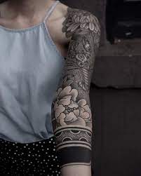 Lucy S Three Quarter Sleeve All Healed And Settled Thank You For The Beautiful Flowers Sleeve Tattoos For Women Quarter Sleeve Tattoos Half Sleeve Tattoo
