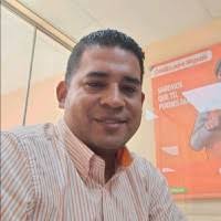 200+ perfiles de «Redhead»