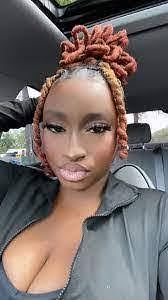 Bernadette Meeks's Instagram, Twitter & Facebook