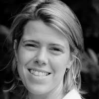 Jessica Farren's Instagram, Twitter & Facebook