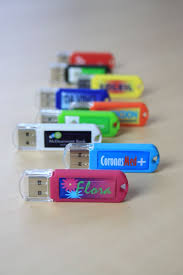 Canta Askisi Hediye Takvim Anahtarlik Masa Askisi Promosyon Anaokulu Mighty Wallet Usb Flash Disk Usb Canta Askisi