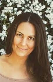 Lynda Marie's Instagram, Twitter & Facebook