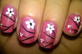 Well, it is time to rejoice, since we have easy tutorials for you. 14 Cute And Easy Flower Nail Designs