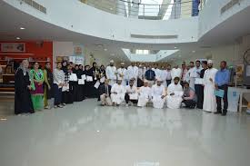 البوابة الإعلامية وزارة الإعلام سلطنة عمان الجامعة الوطنية تنظم مسابقة أفضل مشروع لطلاب السنة الأخيرة