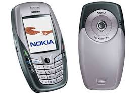Nokia 6600 Is Quite A Bit Lighter Than The Initial Series 60 Device The 7650 It Even Manages To Shave A Few Grams Off Of The Nokia Mobile Phone Design Phone