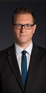 David Robitaille's Instagram, Twitter & Facebook