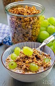 Hausgemacht Knuspriges Apfel Zimt Musli Herd S Kasper Rezept Leckere Fruhstucksideen Rezepte Musli Selber Machen