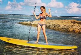 Domingo, 24 de fevereiro de 2013. Nova Foto De Laura Figueiredo Lanca A Duvida Esta Anoretica Nacional Flash