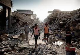 Elle est constituée de plaques, qui dérivent de quelques dizaines de centimètres par an. Haiti Mais Ou Diable Est Passe L Argent De La Reconstruction