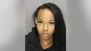 Vanessa Robinson's Instagram, Twitter & Facebook