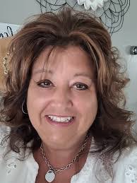 Rose Barwick's Instagram, Twitter & Facebook