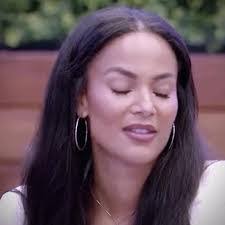 Megan Kale's Instagram, Twitter & Facebook