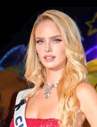 A no olvidarse de votar por inna,tenemos reina de lujo este año 🇨🇱👑