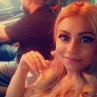 Tania Stanton's Instagram, Twitter & Facebook