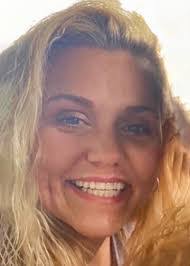 Tammy Bartlett's Instagram, Twitter & Facebook