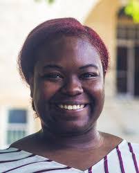 Kari Troyer's Instagram, Twitter & Facebook