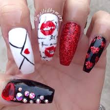 Cute And Beautiful Valentine S Day Nails Red Nail Art Designs Pink Nails Heart Nails Valentine S Day Cof Nail Designs Valentines Red Nail Designs Red Nails Then, grab a cotton swab and dab on create the floral shape by painting three small pink blobs on your nails and let them dry completely.