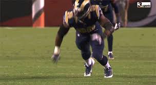 Create your own images with the johnny manziel counting money meme generator. Gif Michael Sam Sacks Johnny Manziel Celebrates With The Money Sign Thescore Com