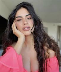 NO VUELVO A CREER EN EL AMOR!!! 😭💔 Apenas unos días después de terminar  un matrimonio de 30 años, pareciera que el cantante Daddy Yankee ya tiene  un nuevo amor y así