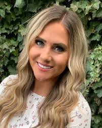 Ashley Bills's Instagram, Twitter & Facebook