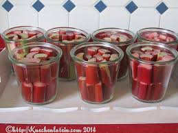 Rhabarberkompott Einkochen Rhabarber In Glasern Geschichtet Cooking Cookies Canned Food Canning Recipes