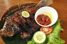 Cara Memasak Ikan 3 Rasa Cara Memasak Ikan Bandeng Cara Memasak Ikan Bawal Bakar Cara Memasak Ikan Bawal Goreng Cara Mema Indonesian Food Food Fish Recipes