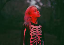 1 day ago · the killers on their new album pressure machine, collaborating with phoebe bridgers and bruce springsteen, and their next album. Phoebe Bridgers Garden Song Neolyd Magazin Fur Popkultur