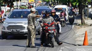 Cuti bersama idulfitri ada, tetapi tidak boleh mudik, pemberian bansos akan diberikan, kata ujar dia. Ingat Dilarang Mudik Saat Lebaran 2021 Ini Alasannya