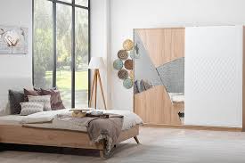 Bunun için genellikle, dinlenip enerji depoladığımız sığınağımız olan yatak odasına dikkat etmek isteriz. Yatak Odasi Dekorasyonu Nasil Olmali Dekorblogu