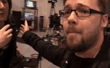 GIFs de Matt Dave Lewis