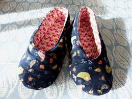 Pin On Chaussons Femme Tissu