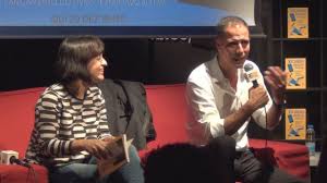 O humorista ricardo araújo pereira provocou hoje o primeiro ajuntamento de massas da 44.ª edição da festa do avante!, no espaço festa do livro, com largas dezenas de pessoas a desrespeitarem o distanciamento. Apresentacao Do Livro De Ricardo Araujo Pereira Estar Vivo Aleija Youtube