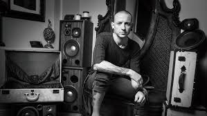 Chester b posters and art. Kunstplakate Chester Bennington 30 Photo Linkin Park On Stage Black And White Music Poster Mcm Ch