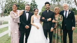 ⚡️escucha nuestra nueva canción por primera vez. Evaluna Montaner La Hija De Ricardo Conto Como Organizo Su Magica Boda En 2020 Encaje Para Trajes De Boda Vestidos De Novia Romanticos Evaluna Montaner
