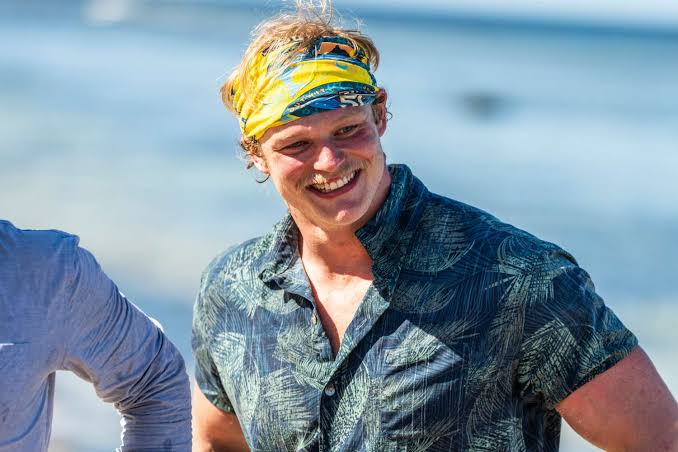 Pro Wrestling Slices Off Part Of His Finger On Latest Episode Of Survivor 51  - eWrestling | WWE, AEW News