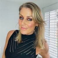 Regina Lovelace's Instagram, Twitter & Facebook